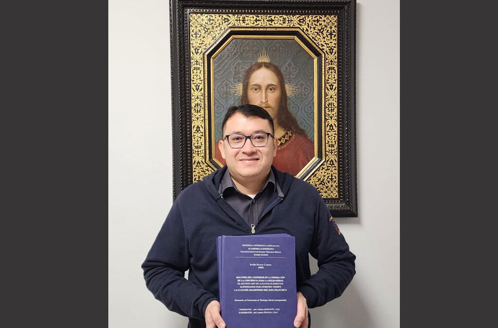 Ercilio su tesis doctoral